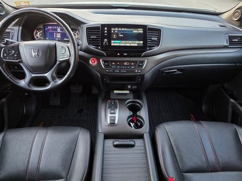Used 2023 Honda Passport TrailSport image 26
