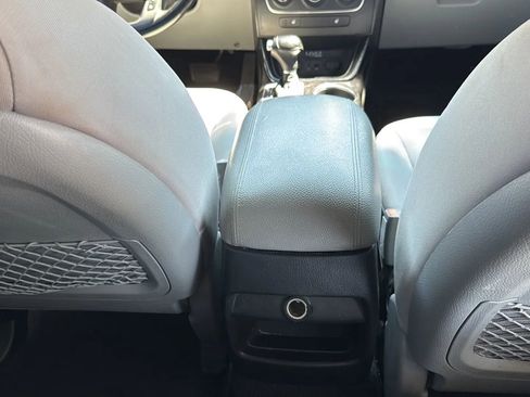 Used 2014 Kia Sorento LX FWD image 28