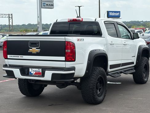 Used 2017 Chevrolet Colorado Z71 AWD/4WD image 5