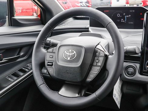 New 2026 Toyota C-HR AWD/4WD image 18