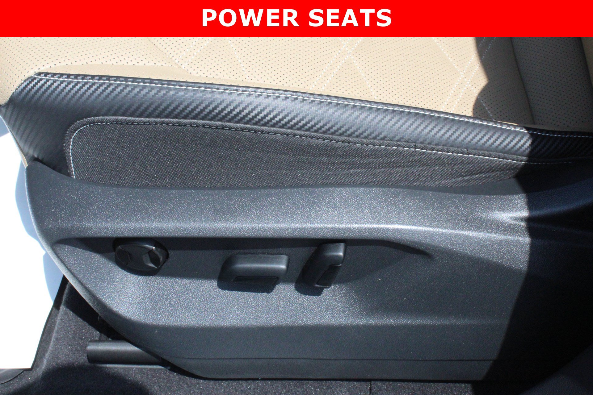 Used 2024 Volkswagen Atlas Cross Sport SE FWD image 14