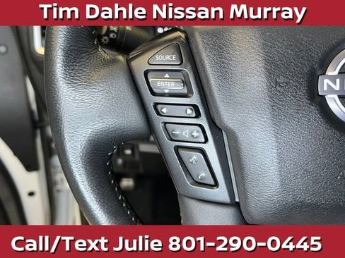 Used 2023 Nissan Frontier SV w/ Technology Package AWD/4WD image 24