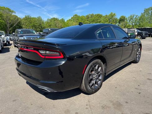 Used 2018 Dodge Charger GT AWD/4WD image 5