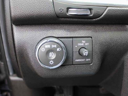 Used 2015 Chevrolet Traverse LT w/ Style and Technology Package AWD/4WD image 14