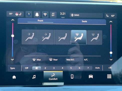 New 2026 Jeep Compass Limited image 17