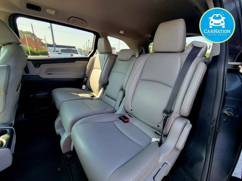 Used 2019 Honda Odyssey Touring image 12