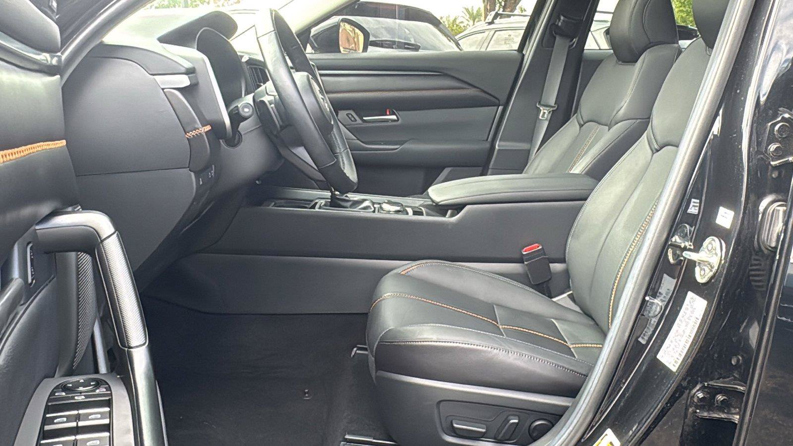 Certified 2025 MAZDA CX-50 AWD 2.5 Turbo w/ Cargo Package image 23