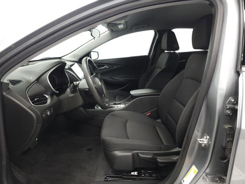 Used 2024 Chevrolet Malibu LS FWD image 4