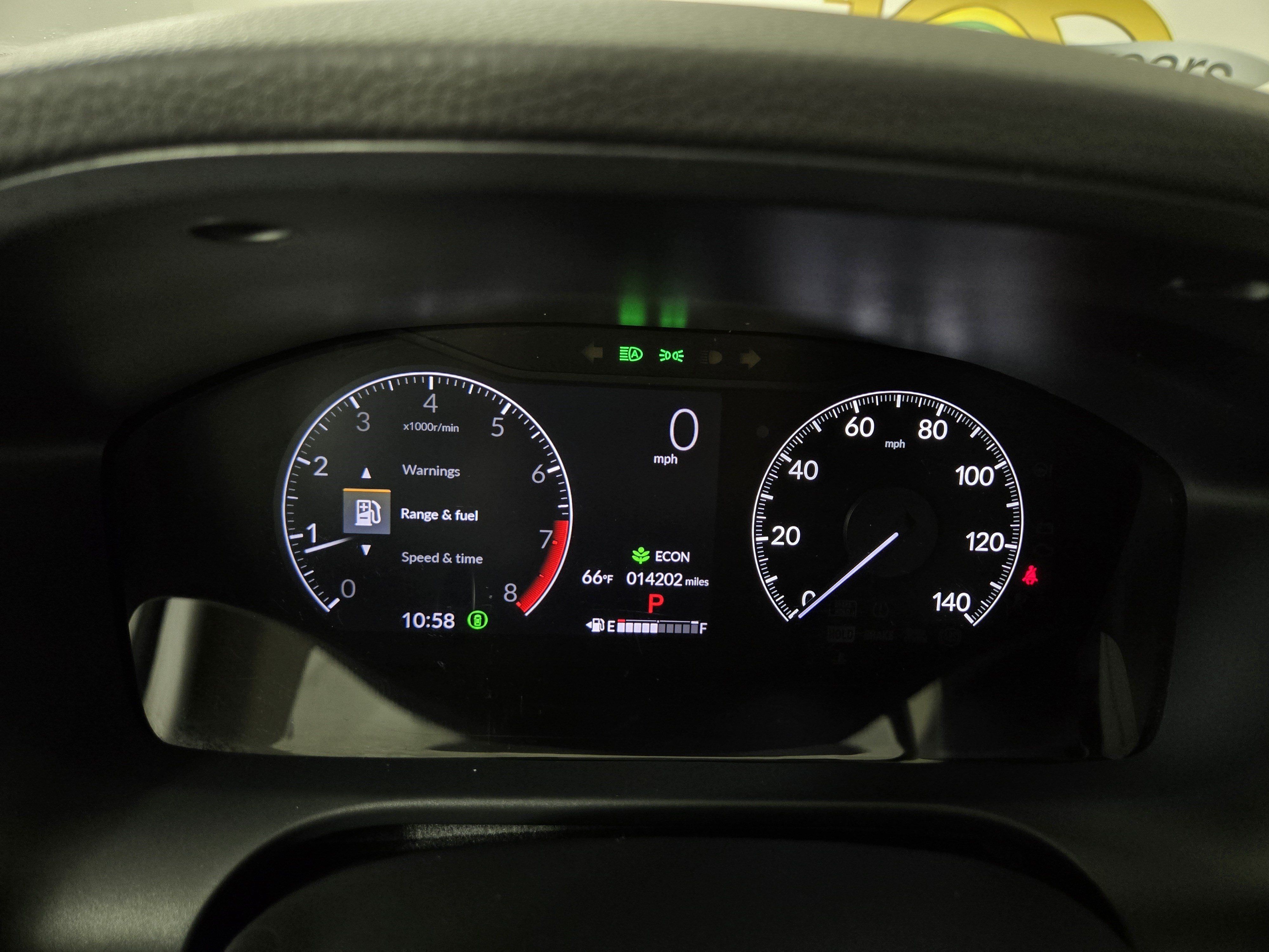 Used 2024 Honda HR-V LX image 17