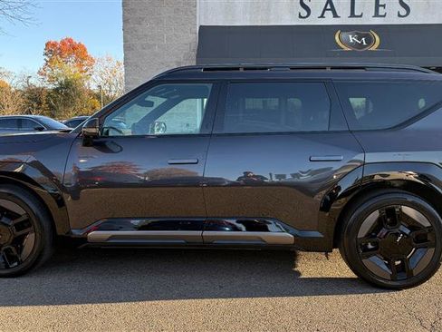 Used 2024 Kia EV9 GT-Line image 3