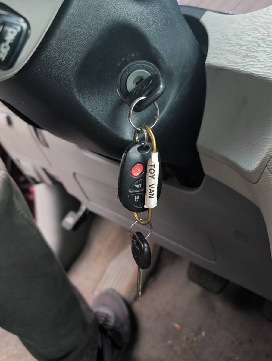 Used 2011 Toyota Sienna XLE w/ Entertainment Pkg FWD image 44