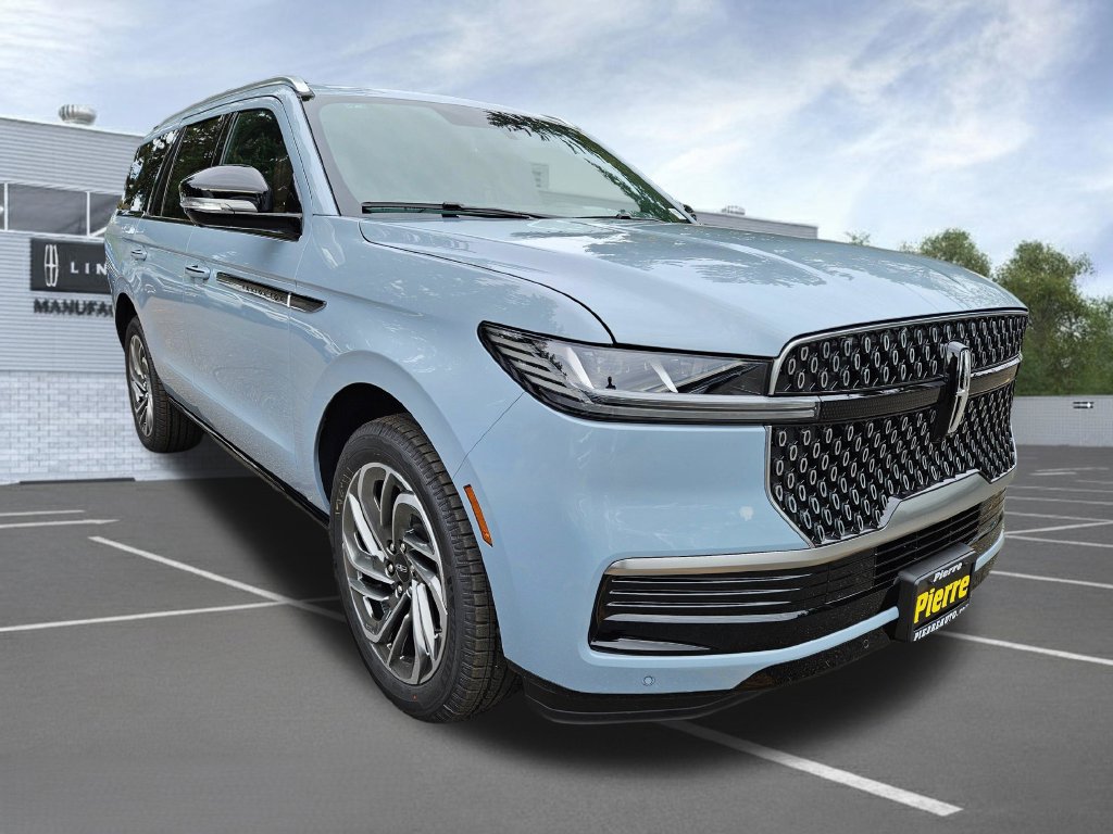 New 2027 Lincoln Navigator Reserve AWD/4WD image 7