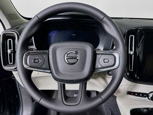 New 2026 Volvo XC40 B5 Ultra w/ Climate Package image 11