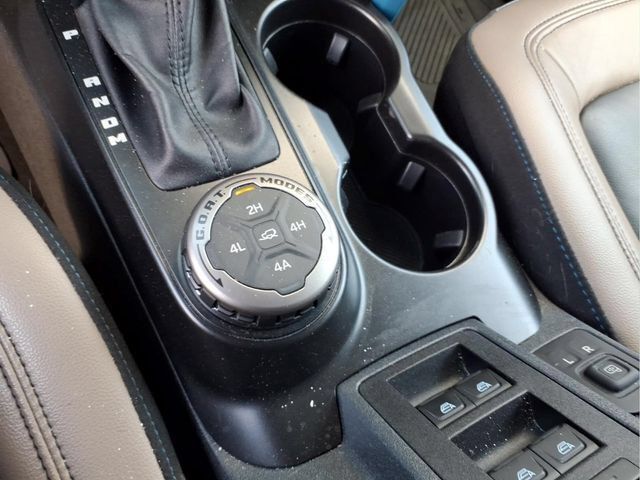 Used 2023 Ford Bronco Wildtrak AWD/4WD image 23