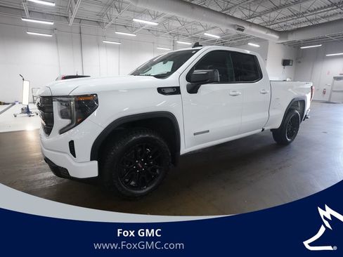 Used 2025 GMC Sierra 1500 Elevation AWD/4WD image 1