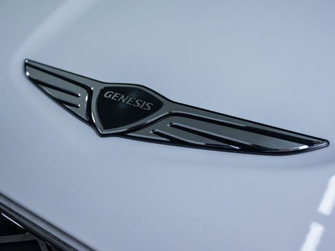 Used 2026 Genesis GV70 2.5T Select AWD/4WD image 5