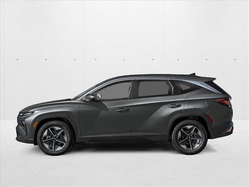 New 2026 Hyundai Tucson SEL FWD image 3
