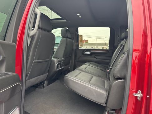 Used 2024 GMC Sierra 2500 Denali w/ Denali Reserve Package image 22