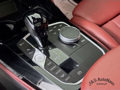 Used 2022 BMW X4 xDrive30i w/ M Sport Package 2 image 21