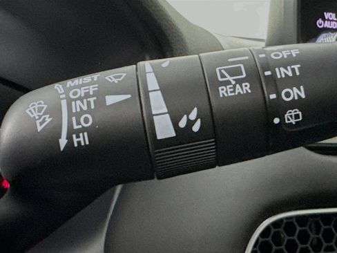 Used 2026 Honda HR-V EX-L image 16
