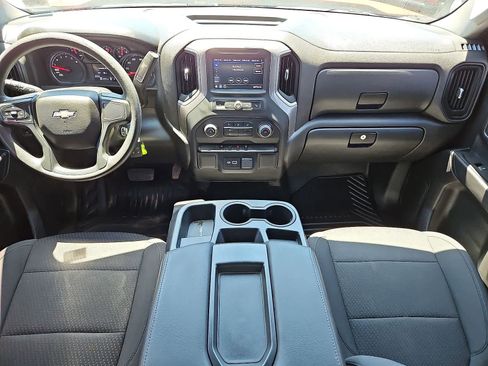 Used 2022 Chevrolet Silverado 1500 W/T w/ WT Value Package AWD/4WD image 11