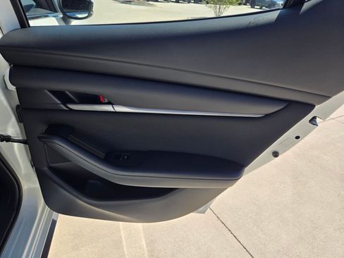 New 2026 MAZDA MAZDA3 s FWD image 8