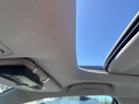 Used 2023 Acura TLX SH-AWD w/ Advance Package image 9