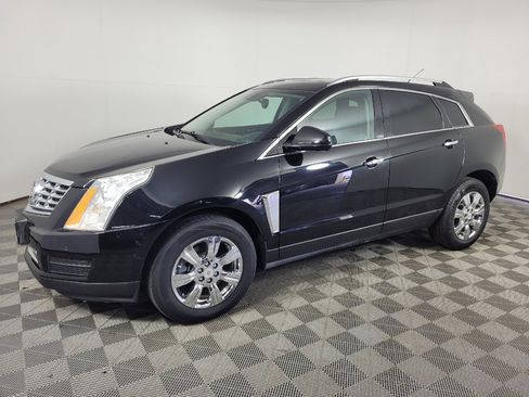 Used 2015 Cadillac SRX Luxury w/ Driver Awareness Package FWD image 2