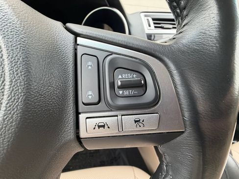 Used 2016 Subaru Outback 2.5i Limited AWD/4WD image 24