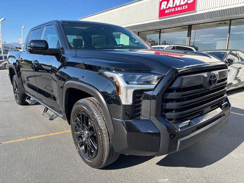 Used 2025 Toyota Tundra Limited AWD/4WD image 2