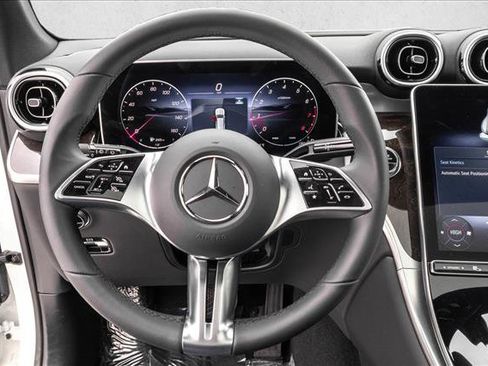 Certified 2026 Mercedes-Benz GLC 300 4MATIC image 19