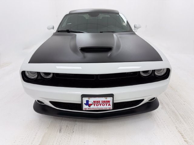 Used 2020 Dodge Challenger R/T w/ Blacktop Package RWD image 3