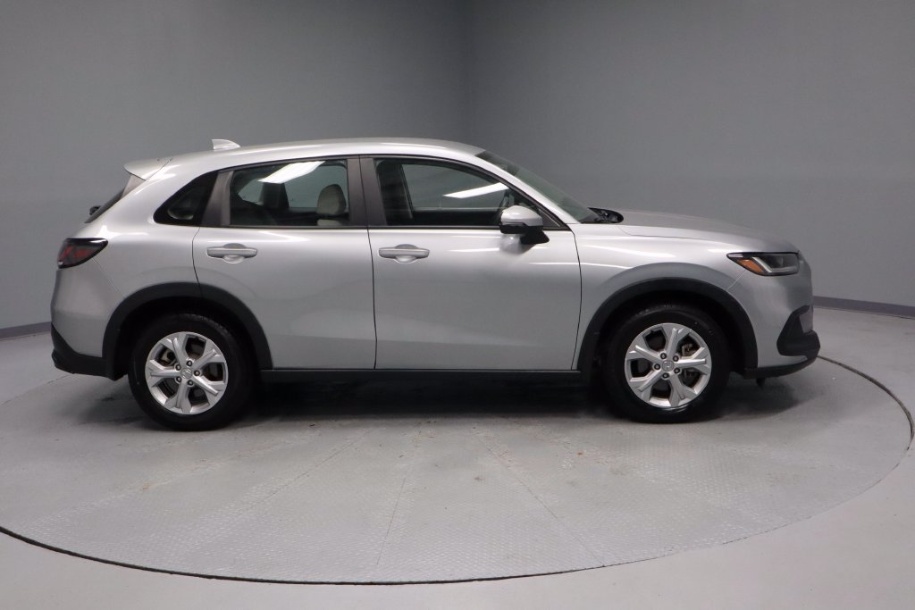 Used 2024 Honda HR-V LX image 11