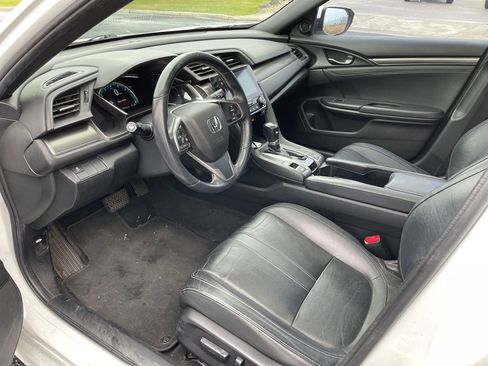 Used 2018 Honda Civic EX-L image 10