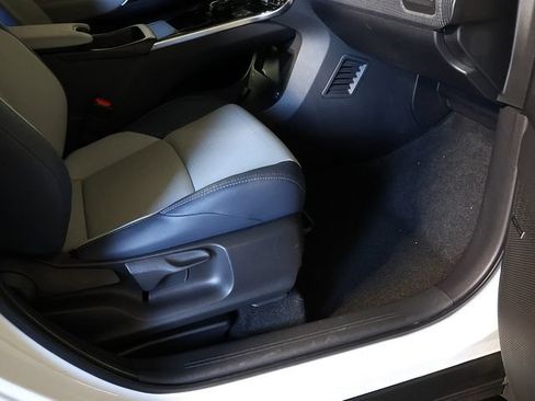 Used 2023 Subaru Solterra AWD image 36