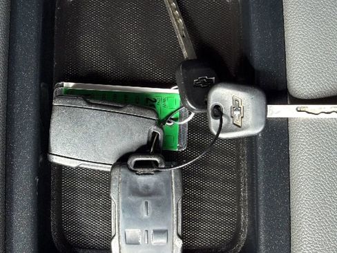 Used 2017 Chevrolet Silverado 1500 Custom w/ Custom Convenience Package image 14