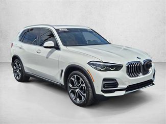 Certified 2023 BMW X5 xDrive40i w/ Parking Assistance Package AWD/4WD video 3