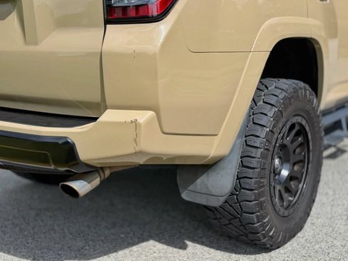 Used 2016 Toyota 4Runner TRD Pro AWD/4WD image 28