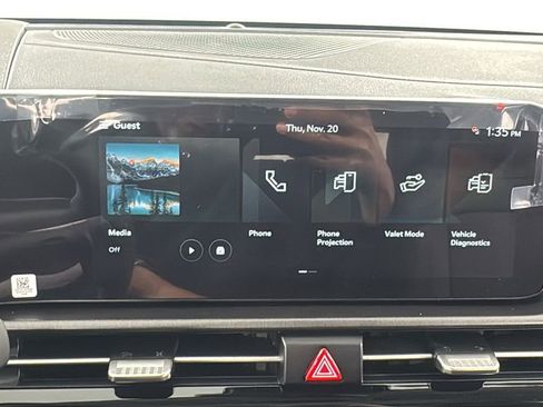 New 2026 Kia Sportage EX image 25