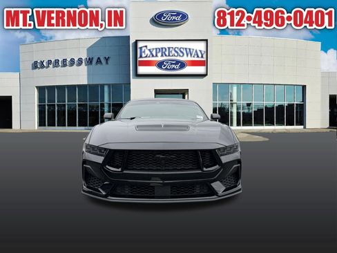 Used 2025 Ford Mustang GT Premium RWD image 3