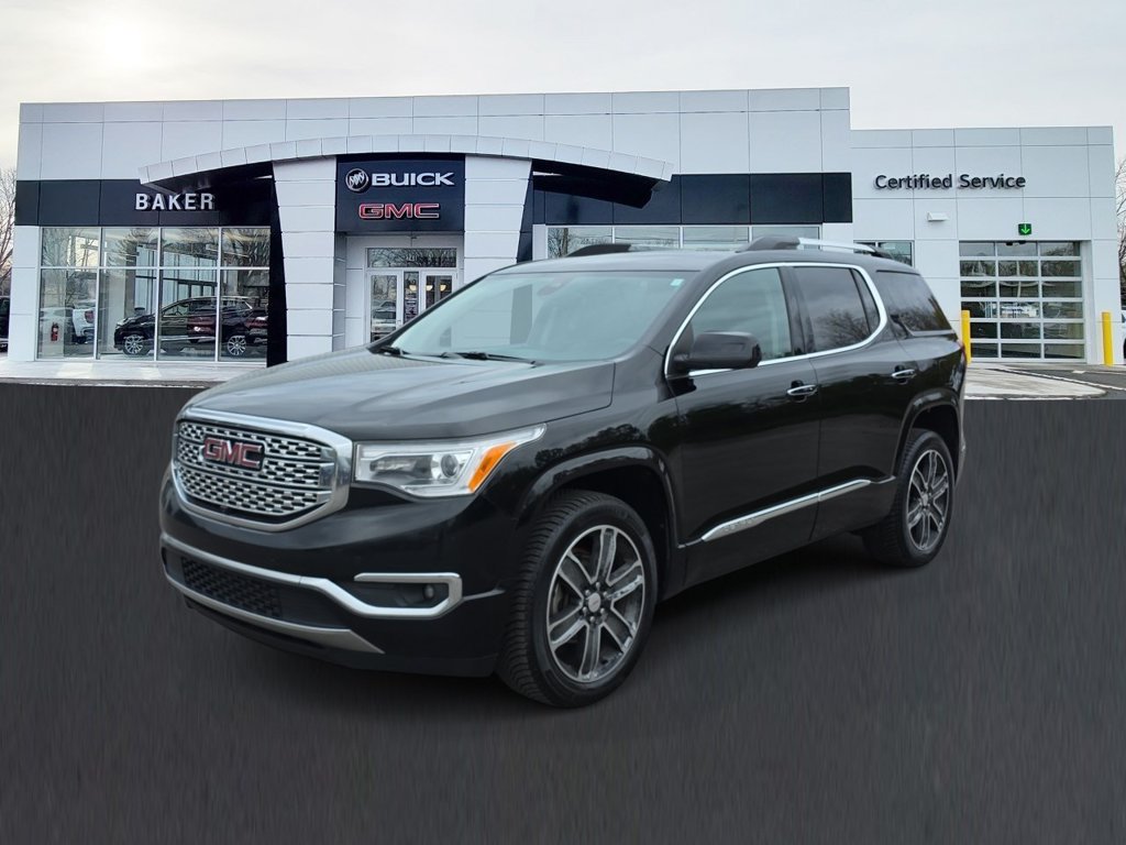 Used 2017 GMC Acadia Denali w/ Technology Package AWD/4WD image 1
