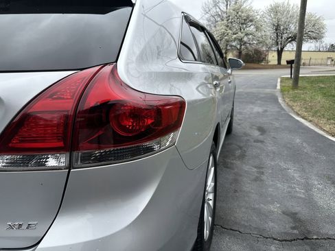 Used 2013 Toyota Venza XLE w/ XLE Premium Pkg image 6