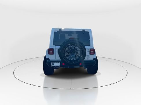 Used 2021 Jeep Wrangler Unlimited Rubicon w/ Dual Top Group AWD/4WD image 7