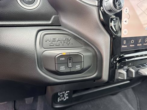 Used 2026 RAM 2500 Big Horn AWD/4WD image 26