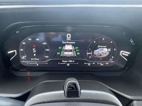 Certified 2024 GMC Yukon XL Denali Ultimate image 29