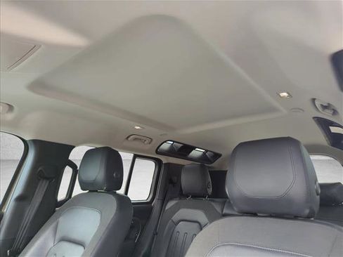 Used 2020 Land Rover Defender 110 S AWD/4WD image 16