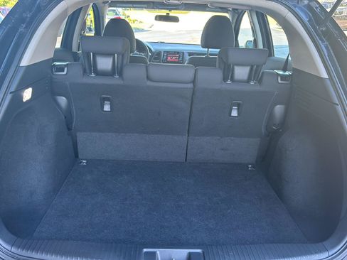 Used 2018 Honda HR-V LX image 18