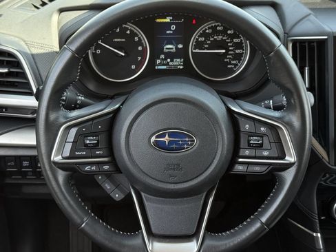 Used 2023 Subaru Forester Premium AWD/4WD image 12