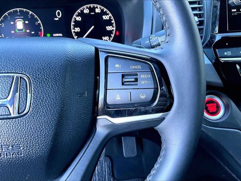 Used 2025 Honda Odyssey EX-L image 23