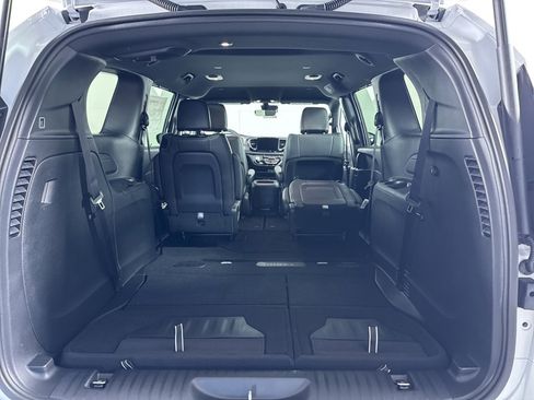 New 2026 Chrysler Voyager LX image 6